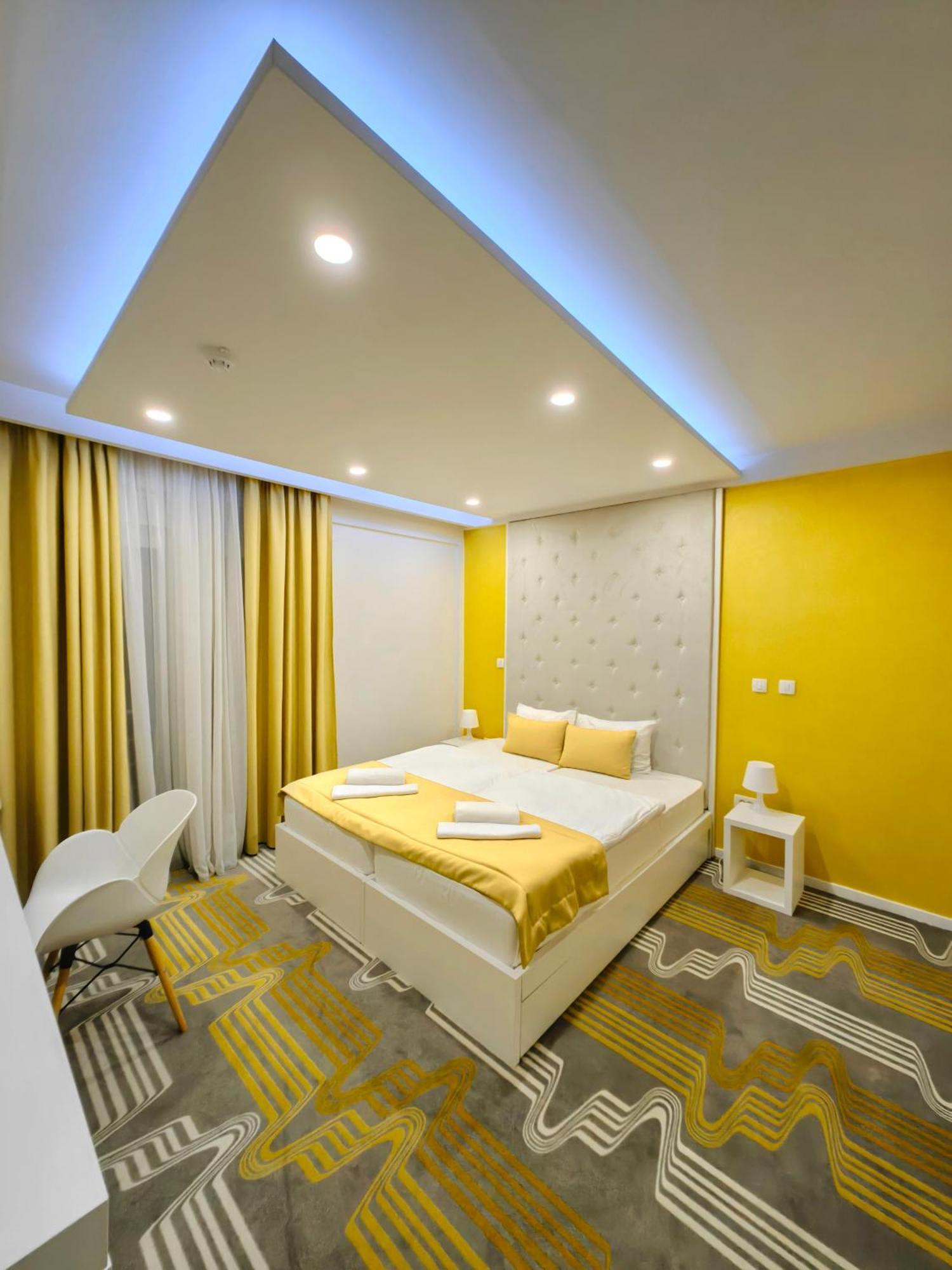 Hotel Biss Zenica Exterior photo